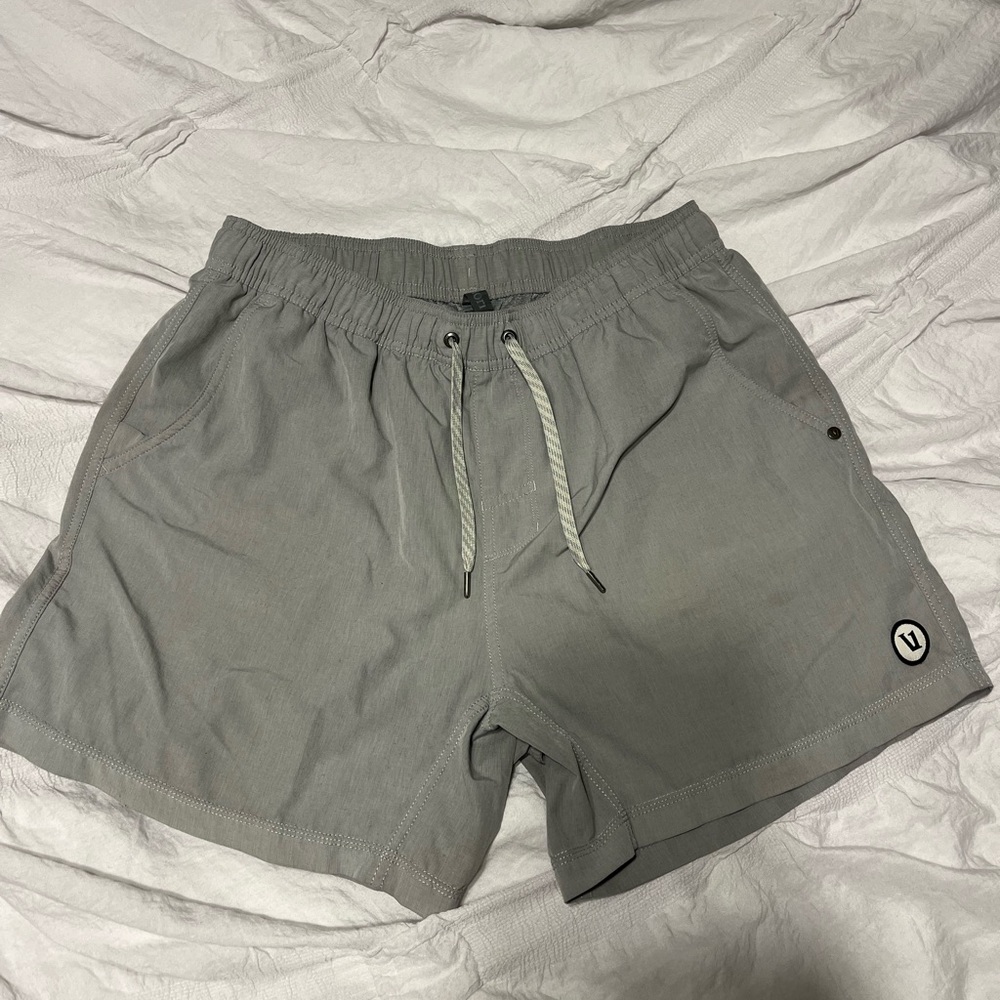 Men’s Vuori 5” Kore Shorts